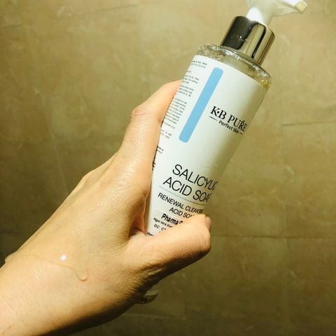 Xà Phòng Tẩy Tế Bào Chết KB PURE Salicylic Acid 250ml - Giảm Mụn Lưng, Làm Sạch Da, Cải Thiện Làm Sáng Da