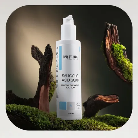 Xà phòng Tẩy Tế Bào Chết KB Pure Salicylic Acid 250ml - Giảm Mụn, Làm Sạch Sâu và Tái Tạo Da Cơ Thể