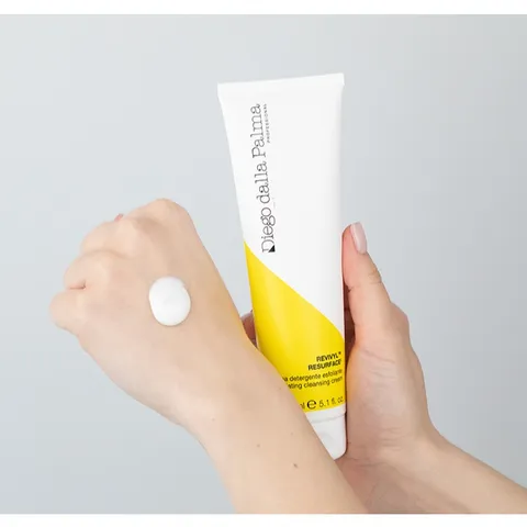 Kem Tẩy Tế Bào Chết Làm Sạch RESURFACE BHA Liposome 2% - Chăm Sóc Da Mặt Đỉnh Cao, Phục Hồi Làn Da Khỏe, Sáng Mịn