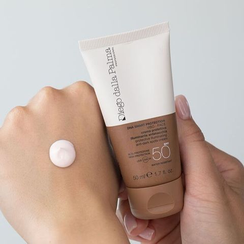 Kem Chống Nắng Phục Hồi Đa Năng Diego Dalla Palma SPF 50 - Giảm Thâm, Sạm Nám, Bảo Vệ Da Bền Vững, Phục Hồi DNA