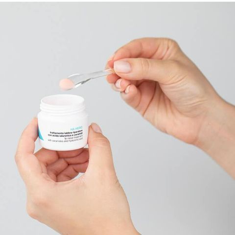 Sản Phẩm Dưỡng Môi Phục Hồi Diego Dalla Palma - Kem Dưỡng Môi Ceramides & Hyaluronic Acid, Cấp Ẩm Sâu, Làm Mềm Môi Khô Nứt Nẻ
