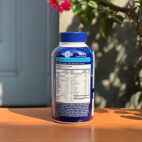 Vitamin Tổng Hợp One A Day cho Nam Dưới 50 Tuổi - Hộp 300 Viên Của Bayer - Bổ Sung Năng Lượng và Sức Khỏe Miễn Dịch