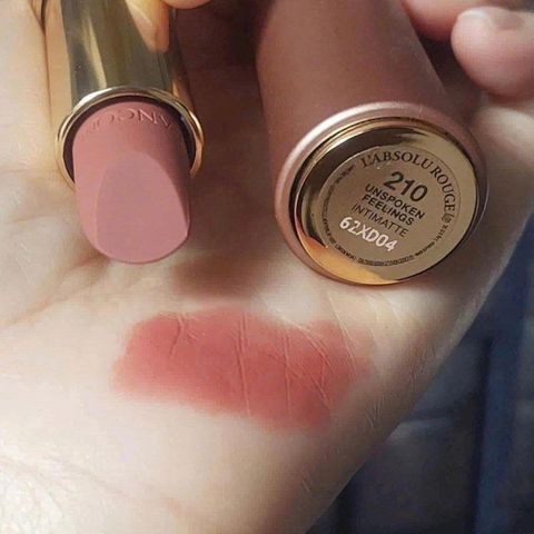 Son Lancome Mini 210 - Son Dưỡng Ẩm Cao Cấp với Thiết Kế Sang Trọng, Độ Bám Màu Tốt và Bảng Màu Đa Dạng cho Phái Đẹp