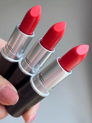 Son Mac 702 Dangerous - Son Môi Màu Đỏ Cam Rực Rỡ, Thương Hiệu Nổi Tiếng, Mang Đến Sự Quyến Rũ Và Tự Tin