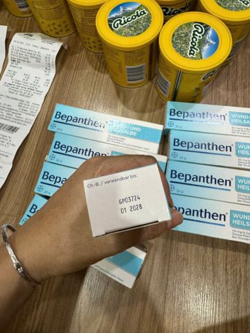 Kem hăm Bepanthen Đức 20g - Kem trị hăm cho bé, làm dịu và bảo vệ da nhạy cảm, an toàn và hiệu quả cao.