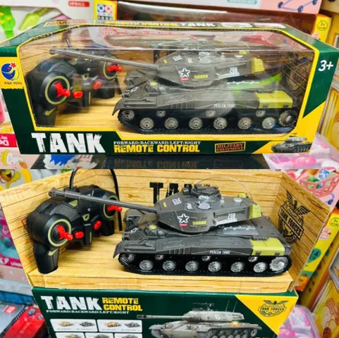 KQX TOYS Đồ chơi xe tăng điều khiển chạy bằng pin(555) Tank 208 - hiệu ứng đèn bắt mắt, giao màu ngẫu nhiên, dành cho trẻ em từ 3 tuổi