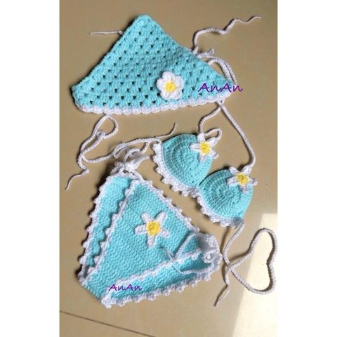 Set Bikini Bé Gái Với Mũ Và Phụ Kiện - Thời Trang Biển Đáng Yêu Cho Mùa Hè