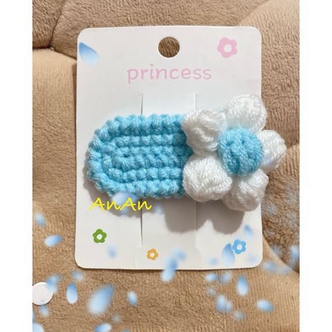 Kẹp Tóc Len Handmade Hình Bông Hoa Nhiều Màu - Phụ Kiện Thời Trang Độc Đáo Cho Bạn Gái