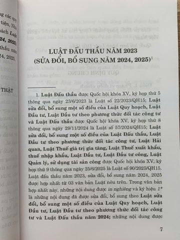 Sách Luật Đấu Thầu 2023 - Sửa đổi, Bổ sung 2024, 2025 - Hướng dẫn Chi tiết Quy trình Đấu thầu tại Việt Nam