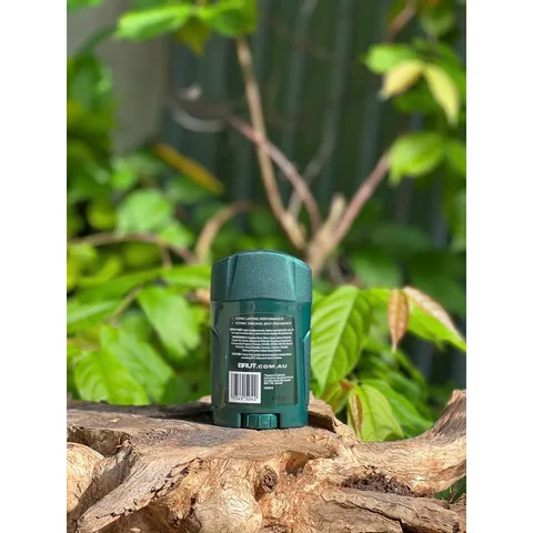 Lăn khử mùi BRUT Deodorant stick 75g 334824