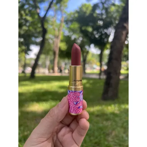 Son MAC Mỹ Lunar Luck Powder Kiss Màu Pure Luck (Phiên Bản Giới Hạn 2022) 334856