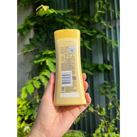 Mẫu mới Sữa Dưỡng Thể Vaseline Intensive Deep Restore 225ml 334867
