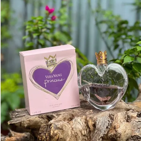 Nước hoa nữ Vera Wang Princess 100ml - Hương thơm thanh lịch, nhẹ nhàng với hương đầu quả mơ, quýt hồng và hoa súng