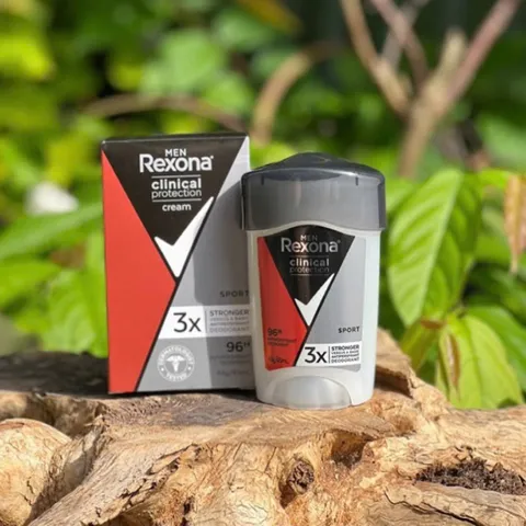 Lăn khử mùi Rexona Men Clinical Protection Antiperspirant Deodorant Sport 48g 335207