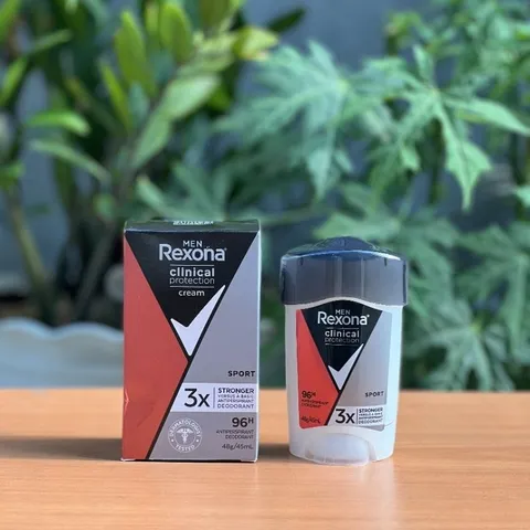 Lăn khử mùi Rexona Men Clinical Protection Antiperspirant Deodorant Sport 48g 335207