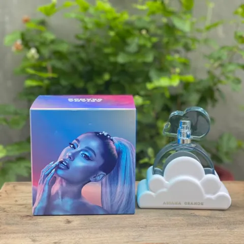 Nước hoa nữ Ariana Grande Cloud Eau De Parfum 100ml - Hương thơm thư giãn, chính hãng, cho phái đẹp yêu thích sự ngọt ngào và quyến rũ