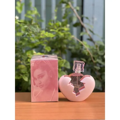 Nước hoa nữ Ariana Grande Thank U Next 100ml - Hương hoa quyến rũ với Raspberry, Đường nâu và xạ hương - Quà tặng lý tưởng cho phái đẹp