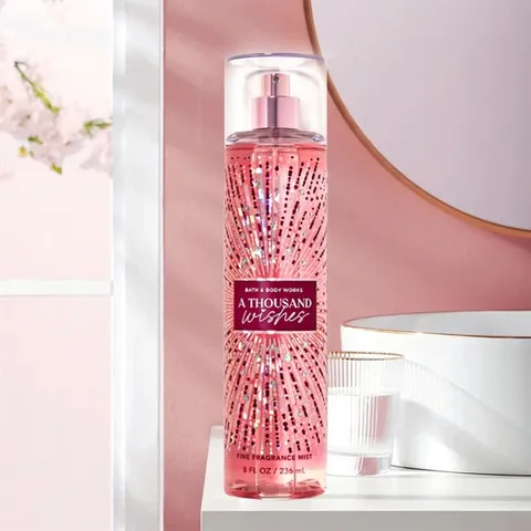 Xịt thơm nhũ bath & body works A Thousand Wishes 146ml