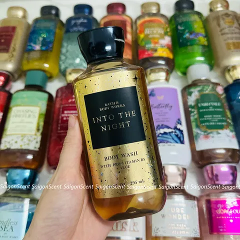 Sữa Tắm Bath & Body Works Into the Night 295ml - Chăm Sóc Da Tự Nhiên, Mùi Hương Quyến Rũ, Dùng Cho Mọi Loại Da