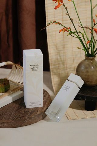 Nước Hoa Nữ Elizabeth Arden White Tea EDT 100ml - Hương Hoa Cỏ Gỗ Xạ Hương Sang Trọng, Tươi Mát, Dành Cho Phái Nữ