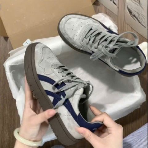 Giày Thể Thao Nữ Da Cao Cấp Fullbox Đế Nhẹ - Sneakers Thời Trang Dễ Phối Đồ Cho Nữ - Sự Lựa Chọn Hoàn Hảo Cho Phong Cách Năng Động