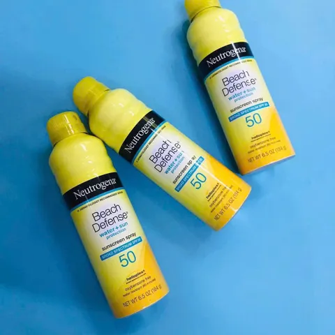 Xịt Chống Nắng Neutrogena Beach Defense Sunscreen Spray - Spf 50