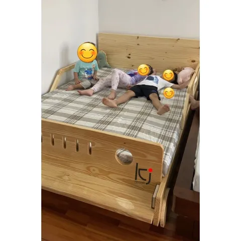 Giường ô tô cho bé trai - Giường đơn gỗ thông nhập khẩu, tùy chọn kích thước và màu sắc, chất lượng cao, hàng order 7 ngày