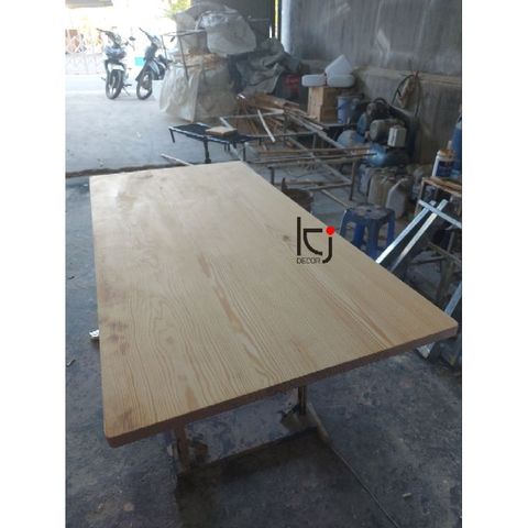 Tấm Mặt Bàn Gỗ Thông Nhập Khẩu - Nhiều Kích Cỡ, Chất Liệu Đẹp, Sơn PU Chống Ẩm, Hàng Xưởng Chất Lượng Cao