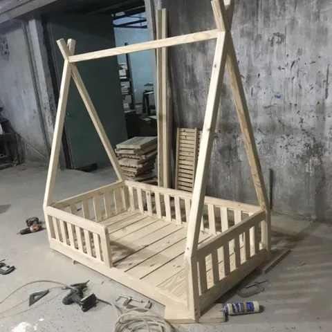 Giường Đơn Cho Bé Gỗ Thông Nhập Khẩu - Giường Tập Đi Lý Tưởng, Kích Thước 80x140cm, Không Kèm Nệm, Freeship HCM