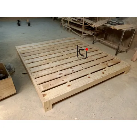 Giường Gỗ Thông Pallet Cao 20cm Nhập Khẩu 1.2x2m - Giường Chắc Chắn, An Toàn Cho Sức Khỏe Người Dùng