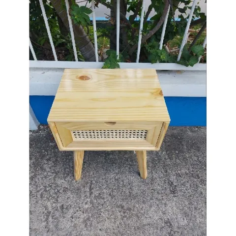 Kệ đầu giường gỗ thông mây mắt cáo - Decor phòng ngủ phong cách hiện đại, chống ẩm, dễ lắp đặt 45x35x52cm