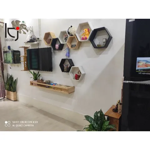 Kệ Treo Tường Chữ U Gỗ Thông 60x15x10cm - Kệ Đựng Gia Vị, Sách, Trang Trí Cho Không Gian Nhỏ Gọn, Xinh Xắn