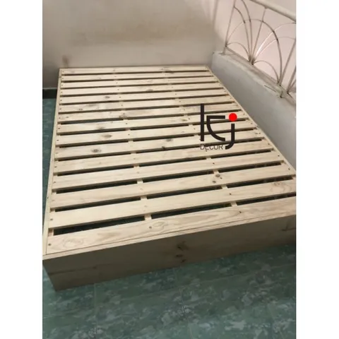 [KID117] Giường hộp gỗ thông 1.8x2m