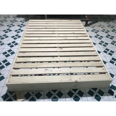 Giường hộp gỗ thông cao 20cm size 2.2x2m - Giường ngủ chất liệu gỗ thông mới, bền đẹp và an toàn cho sức khỏe