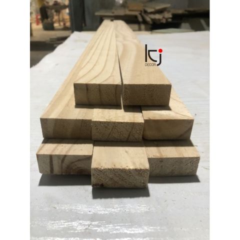 Thanh gỗ thông mịn 4 mặt 5x2cm dài 1m - Gỗ thông nhập khẩu, nhận cắt theo kích thước yêu cầu cho trang trí nội thất và DIY.