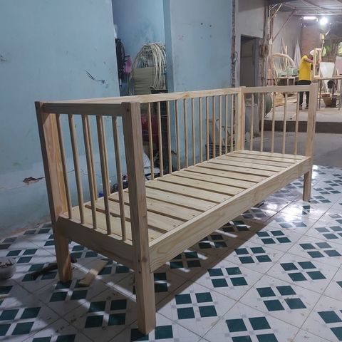 Giường Cũi Trẻ Em Gỗ Nhập Khẩu An Toàn Cho Trẻ Sơ Sinh - Thiết Kế Hiện Đại, Không Kèm Nệm, Tải Trọng 200kg