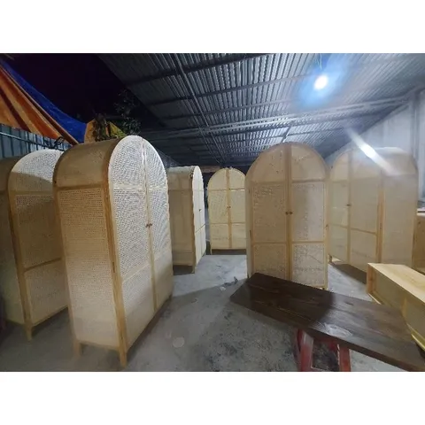 Tủ quần áo mây tre Indochine phong cách vintage - Gỗ thông tự nhiên, decor phòng ngủ, phù hợp cho homestay và không gian sống hiện đại
