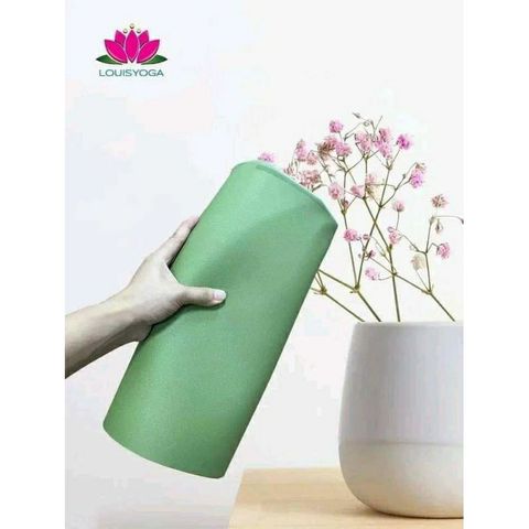 Thảm yoga du lịch louis yoga, khăn trải thảm 2 trong 1 cao cấp chống trơn trượt tặng kèm túi