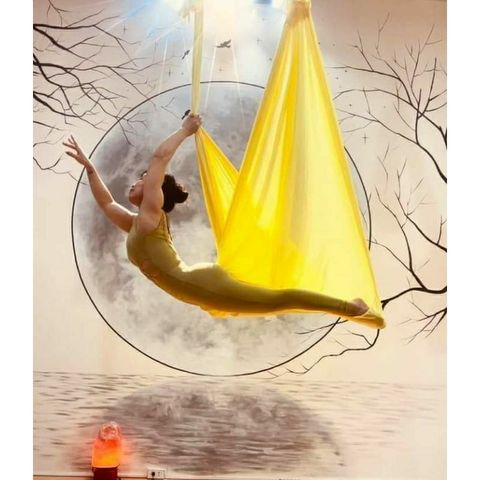 Võng Tập Yoga Bay Lụa Cao Cấp - Siêu Mượt, Chịu Lực 900kg, Bộ Phụ Kiện Đầy Đủ, Kích Thước 5m x 2.8m, Thiết Kế An Toàn