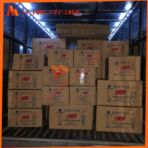 Nước Lau Kính Đa Năng SIFA 650ml - Tẩy Sạch Bụi Bẩn và Vết Bẩn Trên Bếp Gas, Tủ Lạnh, Tivi, Máy Tính, Ô Tô