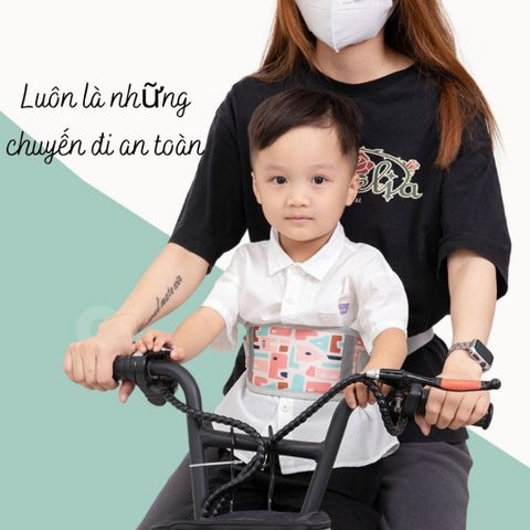 Đai Đi Xe Máy An Toàn Địu Em Bé - Đai Lưng Phản Quang Cho Bé Ngồi Trước Sau, Dành Cho Trẻ Từ 1-10 Tuổi, Giúp Bố Mẹ Yên Tâm Khi Chở Bé