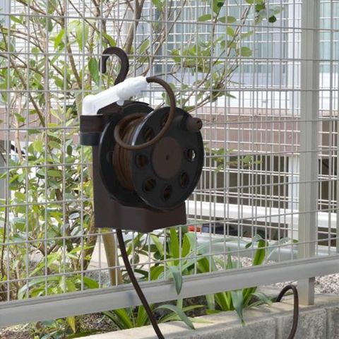 Bộ Cuộn Vòi Tưới Cây 15m Takagi R1415BR - Chất Liệu Nhựa Chống UV, 4 Chế Độ Phun, Thiết Kế Chắc Chắn, Phù Hợp Ngoài Trời