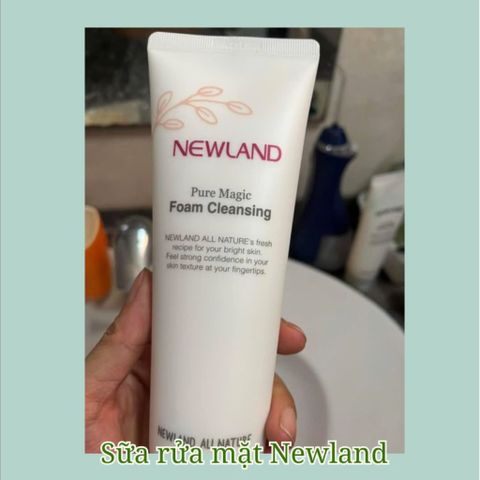 Sữa Rửa Mặt Newland Pure Magic Foam 180ml - Chiết Xuất Bách Xù & Chanh, Làm Sạch Sâu, Thích Hợp Mọi Loại Da, Dưỡng Ẩm Tự Nhiên