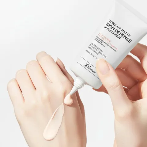 Kem Chống Nắng Nâng Tone Kiềm Dầu JDclinique Tone-up Matte SPF 50+ PA+++ - Bảo Vệ Toàn Diện, An Toàn Cho Da Nhạy Cảm 50ml