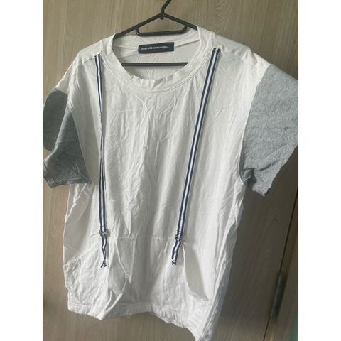 Áo Thun Hàng Si Đồng Giá 18k - Thời Trang Cổ Điển Thun Cotton Co Giãn, Không Đổi Trả, Hàng Độc Đáo Cho Fan Thời Trang
