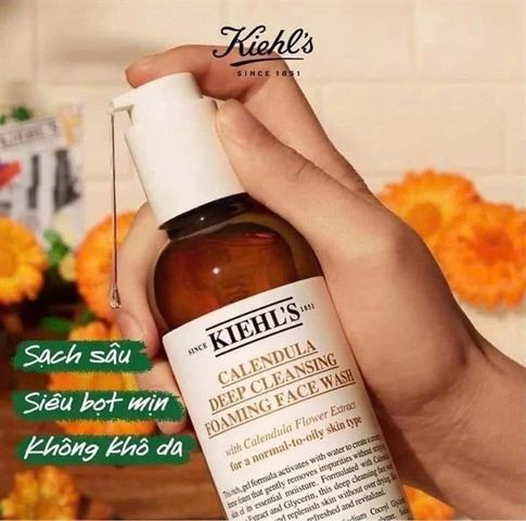 Gel Rửa Mặt Hoa Cúc Kiehl's 230ml - Sữa Rửa Mặt Chiết Xuất Từ Thiên Nhiên Cho Da Nhạy Cảm, Làm Sạch Và Cung Cấp Độ Ẩm