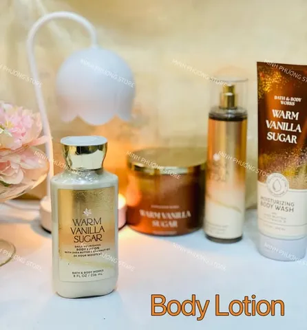 Sữa Dưỡng Thể Bath and Body Works 295ml - Warm Vanilla Sugar, Nuôi Dưỡng Da Mềm Mại và Rạng Rỡ với Hương Thơm Dễ Chịu