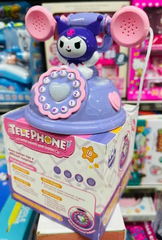 Đồ chơi âm nhạc chiếc điện thoại để bàn Telephone Kuromi 550-140 có đèn và âm thanh dành cho trẻ em từ 3 tuổi trở lên