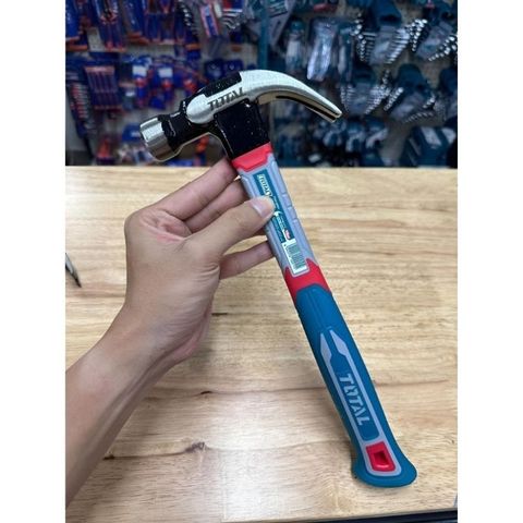 Búa nhổ đinh 450g Total THCH61016 - Dụng cụ sửa chữa chắc chắn với tay cầm sợi thủy tinh, đầu búa từ tính cải tiến