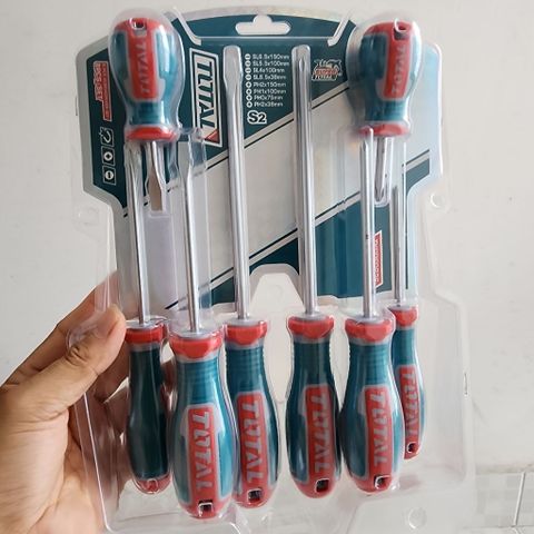 Bộ 8 Tua Vít Total S2 Chất Liệu Cao Cấp - Dụng Cụ Tiện Ích Đầy Đủ Cho Nghề Mộc và Sửa Chữa Nhà Ở